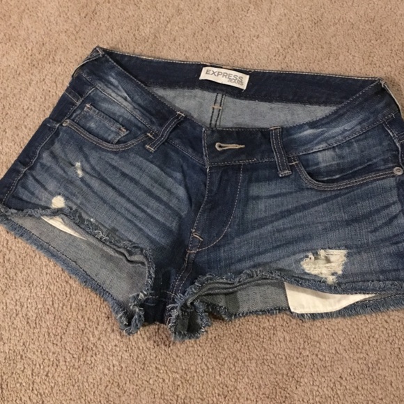 Express jean shorts - Picture 1 of 1