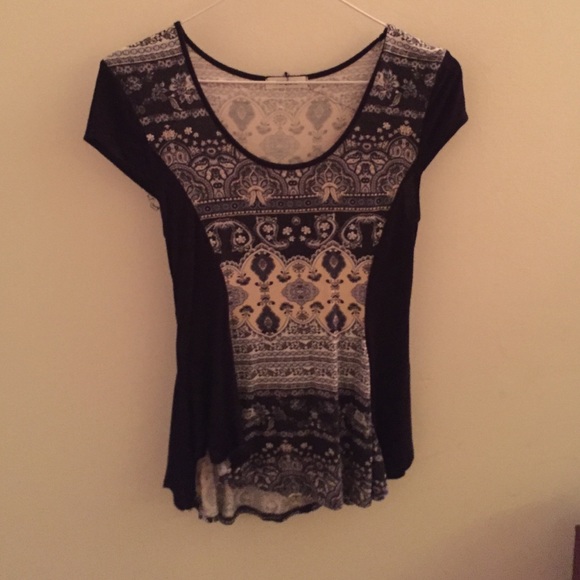 Short sleeve shirt, stylish yet casual