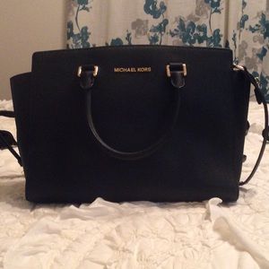 Michael Kors bag