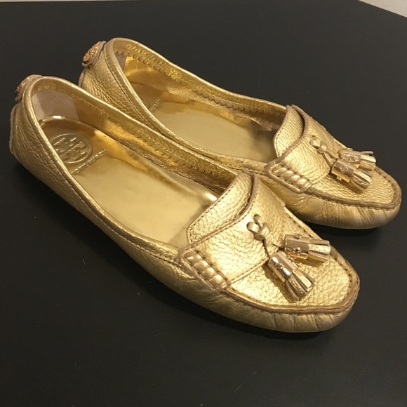 Tory burch size 9 fits like an 8