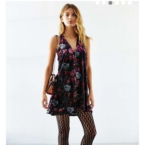 🌞BB Dakota Velvet Burnout Dress size L