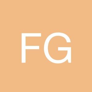 Meet your Posher, Francisca