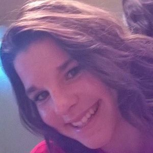 Meet your Posher, Macie