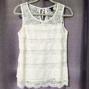 SALE!!! Ann Taylor Lace Sleeveless Top - Size S
