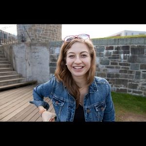 Meet your Posher, Alison