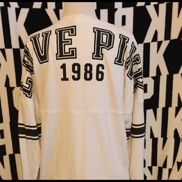 Victoria Secret crew size XS