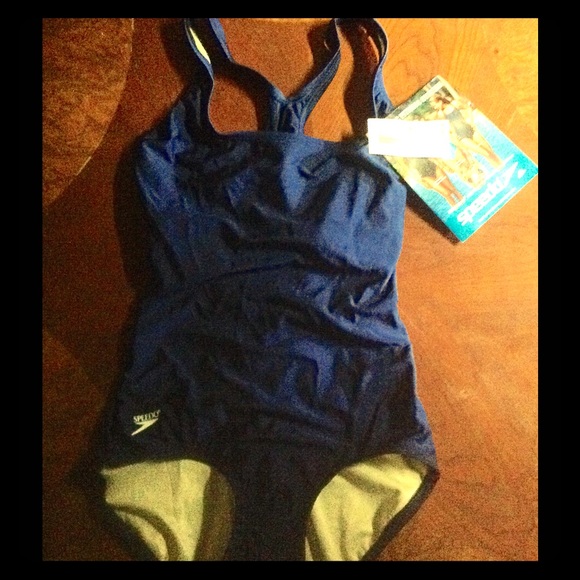 Speedo new Lycra swimsuit 6 $50