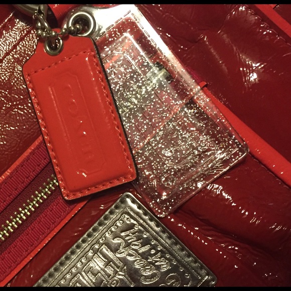 Coach Poppy Book Tote - Picture 2 of 4