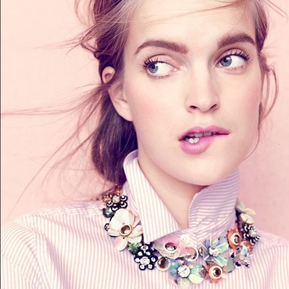 Sequin and crystal rose necklace