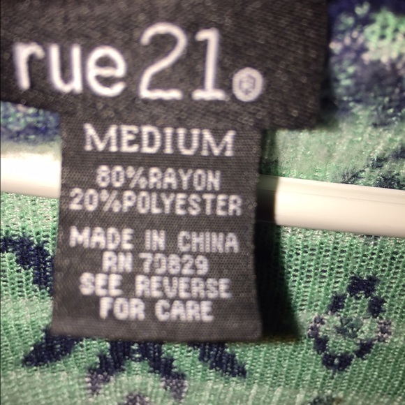 Sweater - Picture 2 of 3