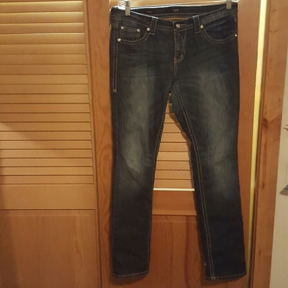 Cute straight cut jeans