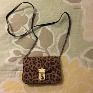 Leopard purse