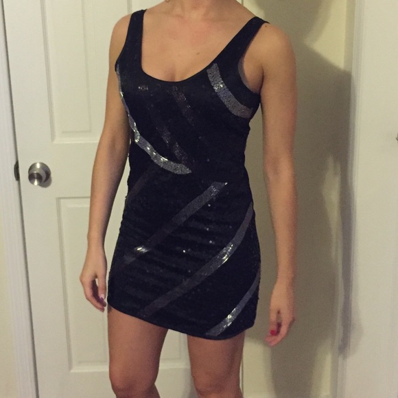 Beaded Guess Dress - Picture 3 of 3