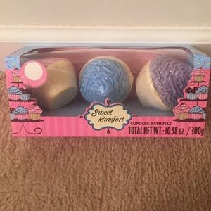 Bath bombs