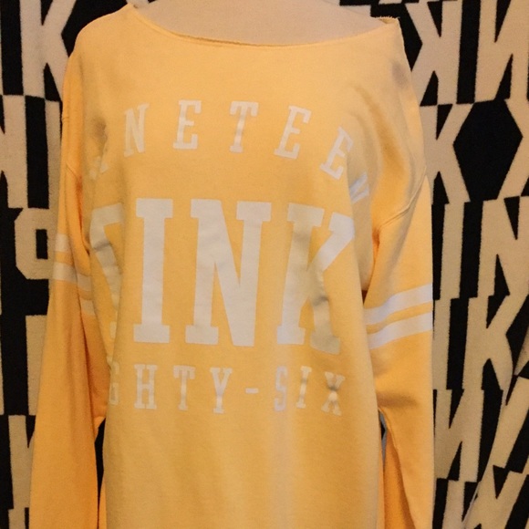 Victoria Secret crew size small