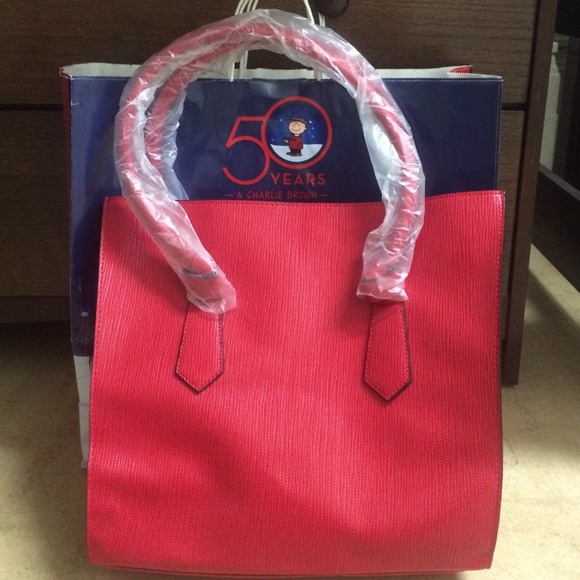 Elizabeth Arden Bag