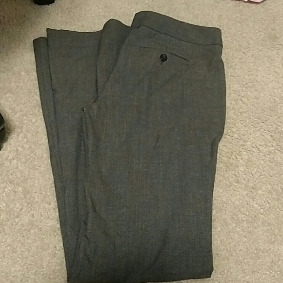 Body by Victoria Kate fit dress pant / slack 4 L