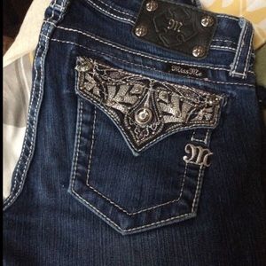 Miss Me Jeans: Size 16