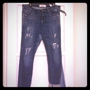 Hollister jeans distressed with gems