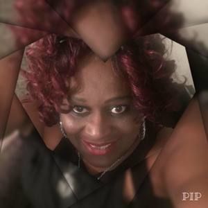 Meet your Posher, Carol