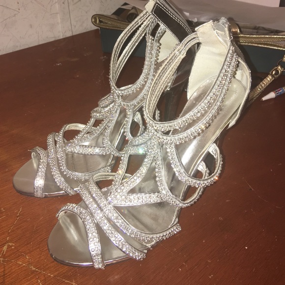 Diamond heels - Picture 2 of 3