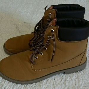 Knock-off Timberlands