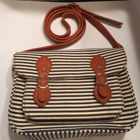 Forever 21 purse