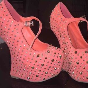 Alba urban spiked heals