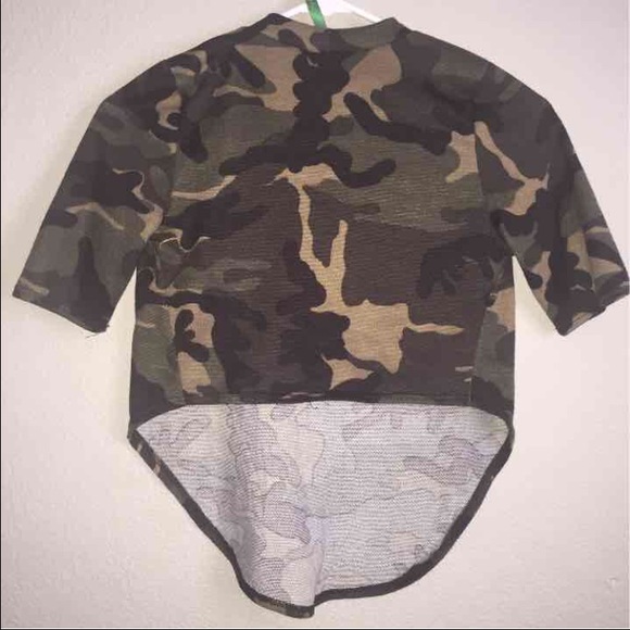 Crop camo shirt - Picture 2 of 3