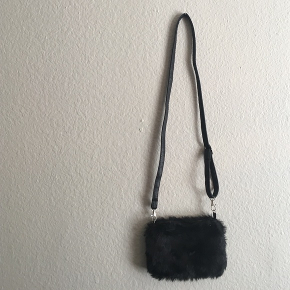 NEW faux fur purse/wristlet