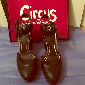 Circus by Sam Edelman platforms