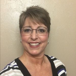 Meet your Posher, Nannette