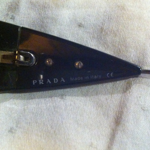 PRADA sunnies - Picture 2 of 4