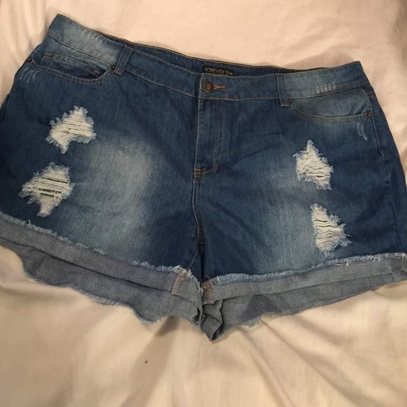 F21 cut offs Sold - Picture 3 of 3