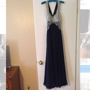 Elegant gown or prom