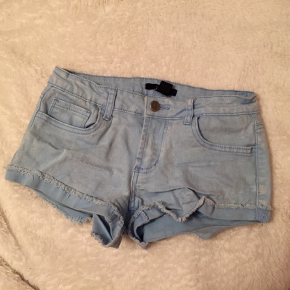 BUNDLE of 3 Pairs of Colored Shorts - Picture 2 of 4