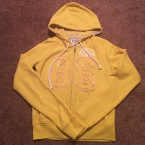 VS PINK Yellow Hoodie🌸