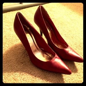 Dollhouse pointed toe pumps great condition!7.5