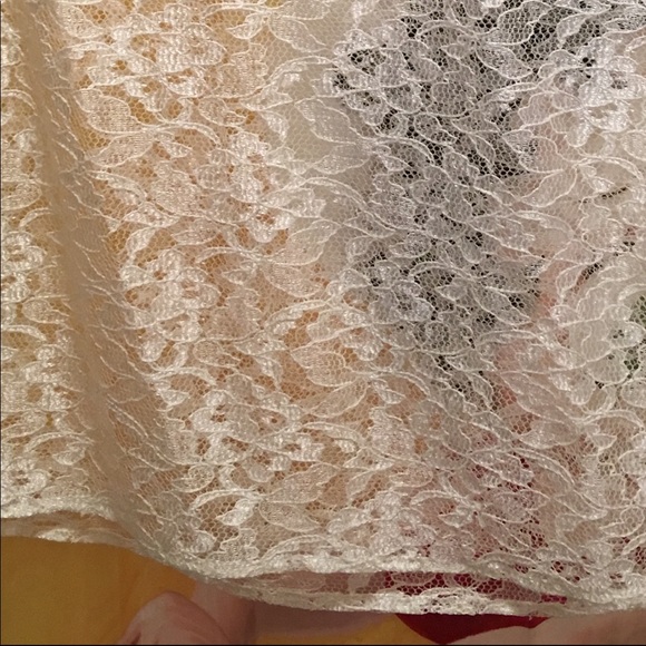 🌟🌟Express Lace Blouse.      B3 - Picture 4 of 5