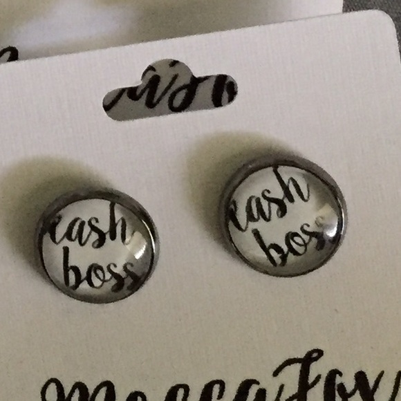 Lash boss earrings
