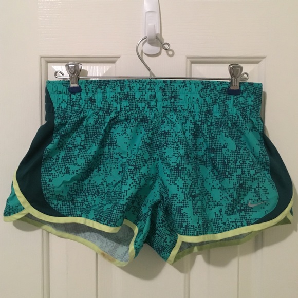 Nike Dash 3 inch Dri-fit running short