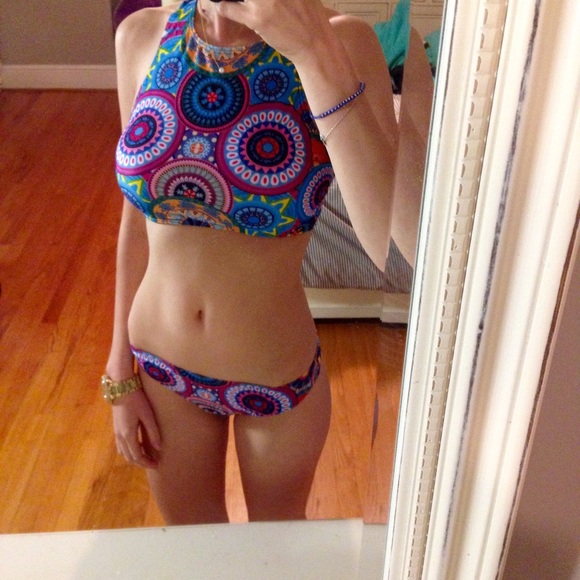 •JUST IN• Sexy Brazilian Aztec Bikini - Picture 4 of 4