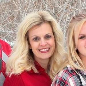 Meet your Posher, Karra