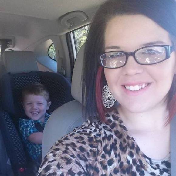 Meet your Posher, Ashlee - Picture 1 of 1