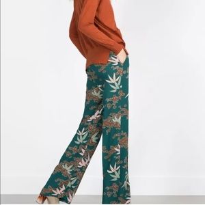 SALE! NWT ZARA FLORAL CREPE PALAZZO TROUSER SIZE S