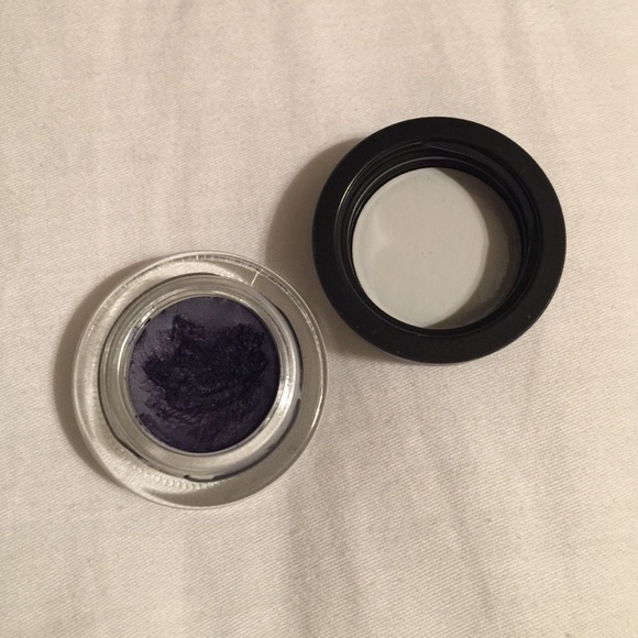 Mac wave line fluid line