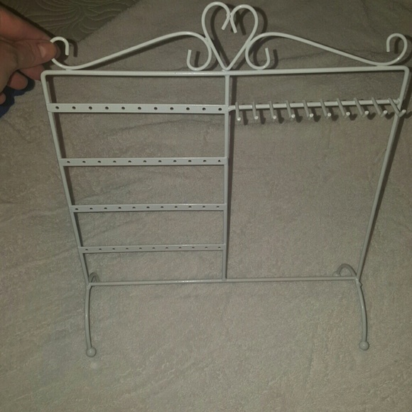 Jewelry holder