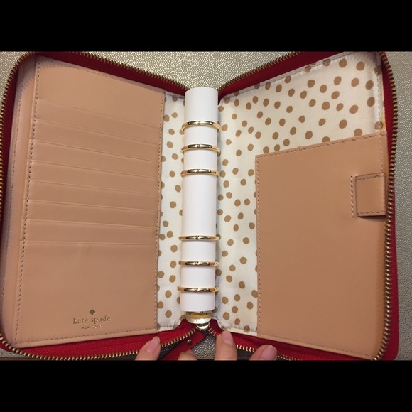 Kate Spade RED Wellesley zipped agenda - Picture 3 of 4
