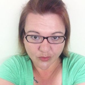 Meet your Posher, Sherry