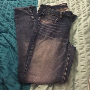 American Eagle sz 12 Super Stretch Jeggings